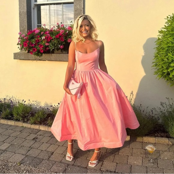 HOUSE OF CB 'Lolita' Apricot Corset Sundress NWOT size M - Picture 2 of 10